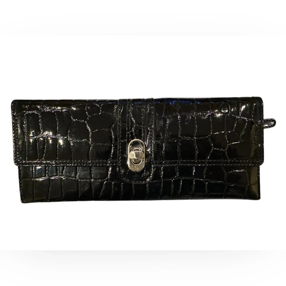 Chic Black Croc-Embossed Wallet / Clutch - Picture 1 of 3